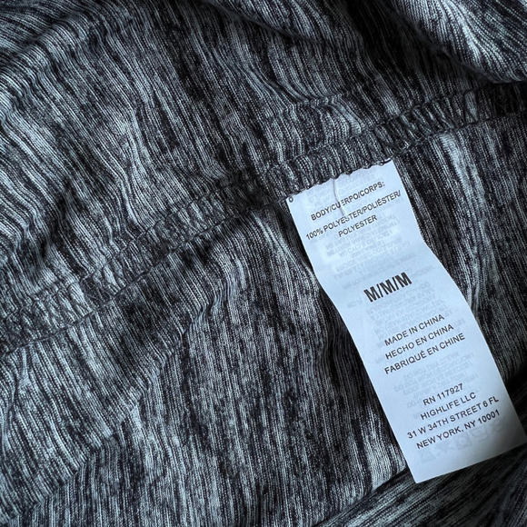 Reebok Black Heather Vector Throwback Tee Shirt NEW Size Medium - Picture 4 of 6